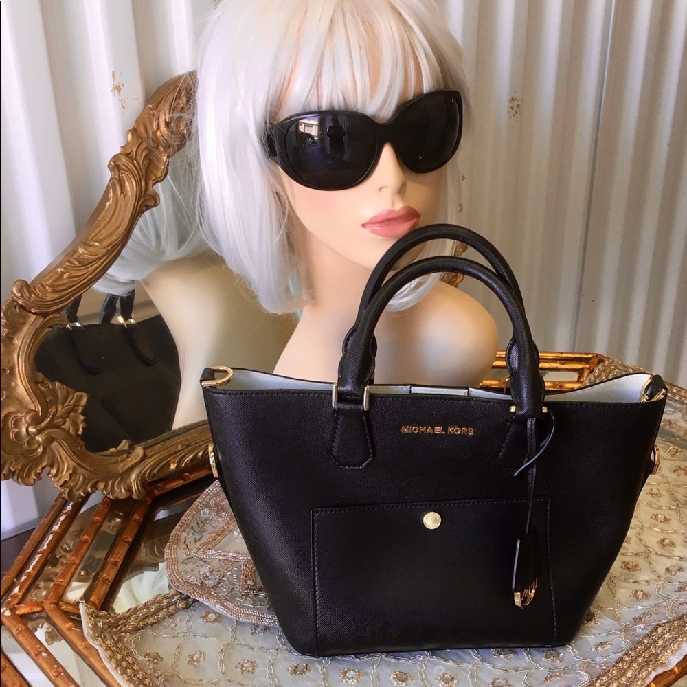 Auth Michael Kors MK Black Leather Purse Tote Bag